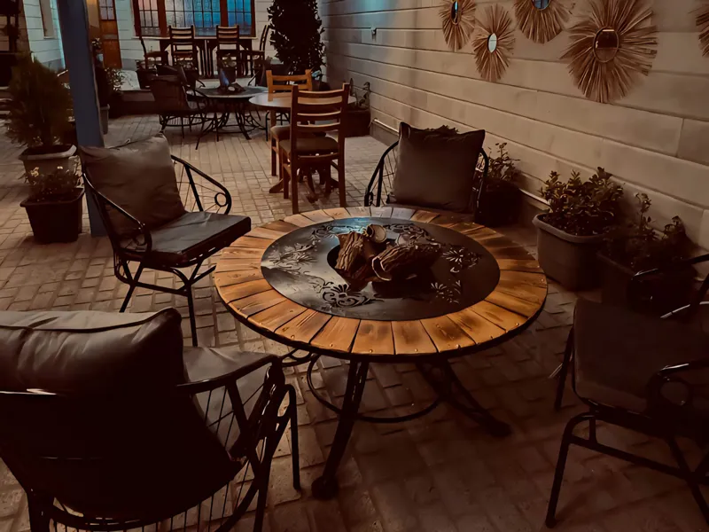 dorna-book-cafe-gallery-8